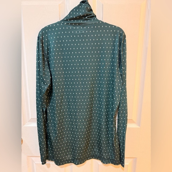 Lands' End Women's Dark Green Therma skin heat turtleneck undershirt - Picture 5 of 5